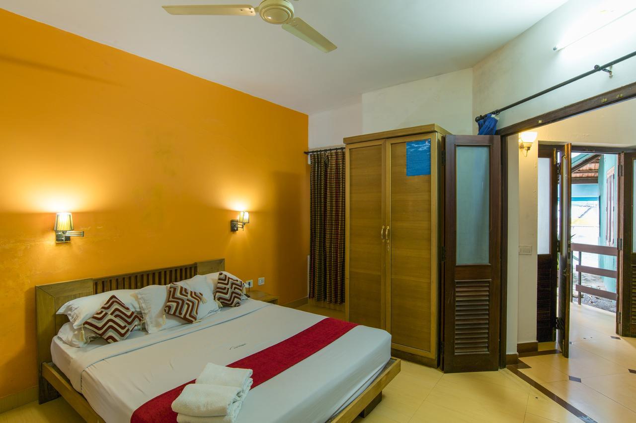 Haritagiri Hotel Kalpetta Eksteriør billede